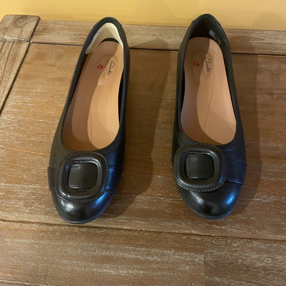 Clarks Black Leather Square-Buckle Ballet Flats
